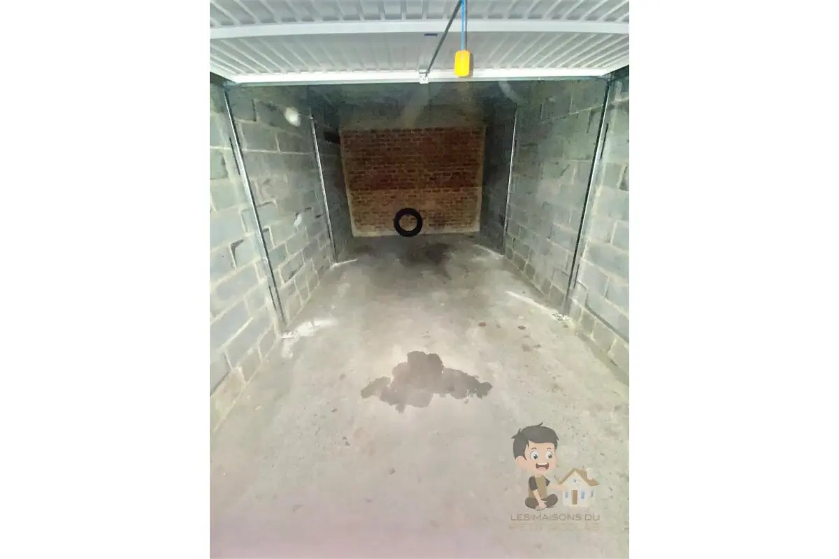 Parking / garage à louer à Gilly 6060 75.00€  chambres m² - annonce 699872