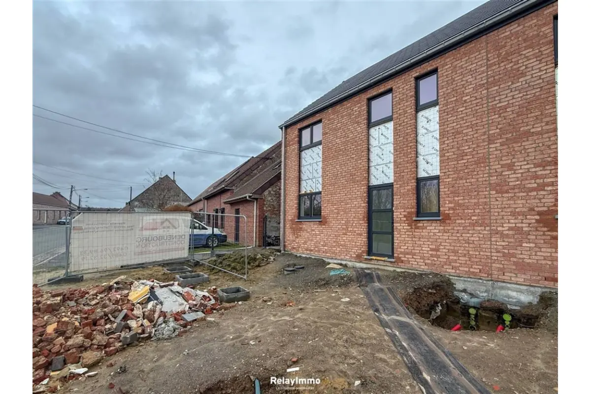 Maison à  à Laplaigne 7622 1200.00€ 3 chambres m² - annonce 700634