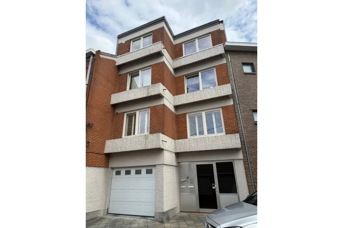 Appartement à vendre à Houdeng-Goegnies 7110 25000.00€ 2 chambres m² - annonce 701754