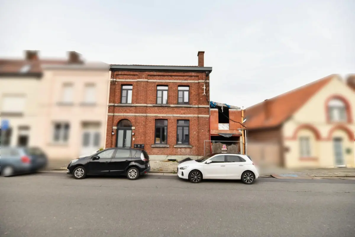 Maison à vendre à Froyennes 7503 375000.00€ 3 chambres m² - annonce 701829