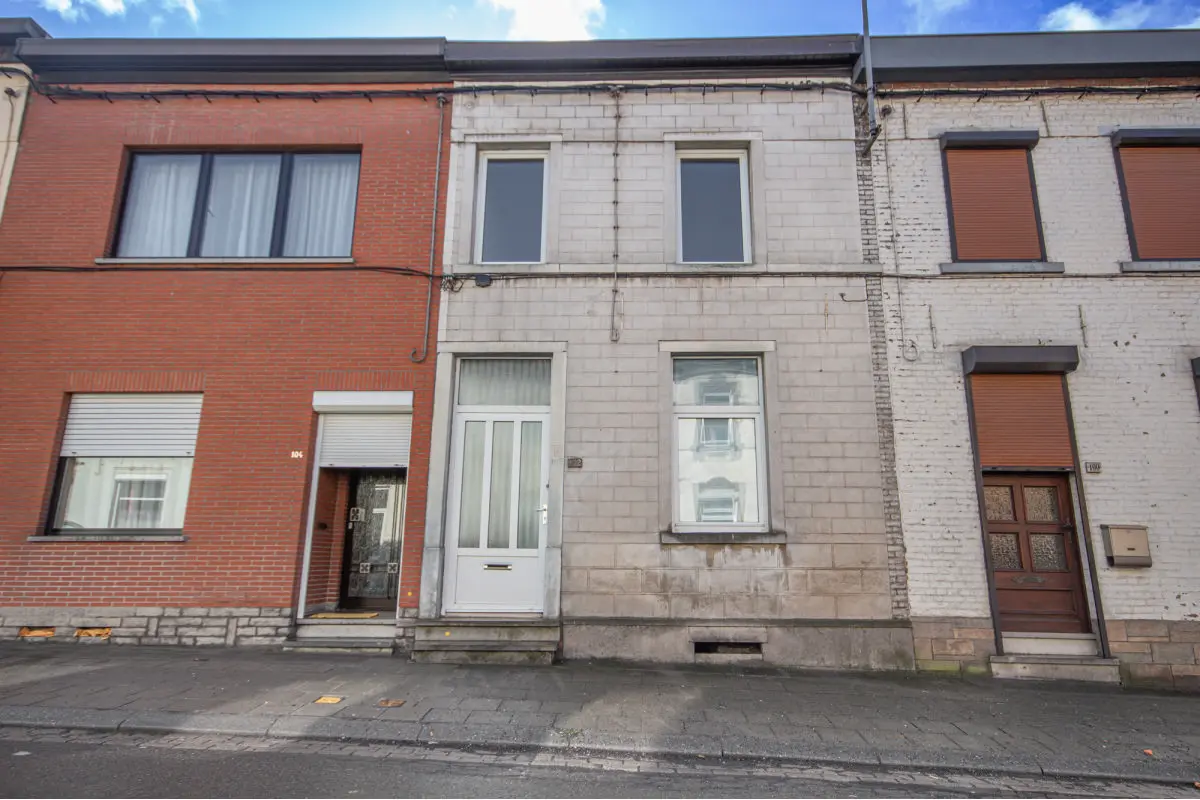 Maison à vendre à La Louvière 7100 138000.00€ 2 chambres 80.00m² - annonce 702513