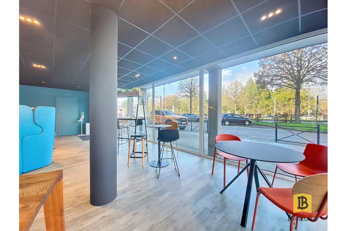 Commerce à vendre à Mons 7000 380000.00€  chambres 353.00m² - annonce 703217