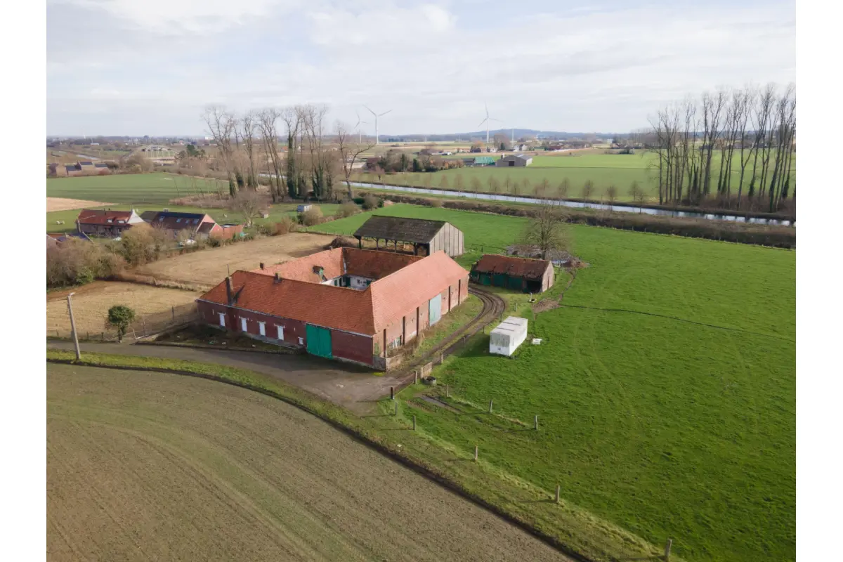 Commerce à vendre à Estaimpuis 7730 350000.00€ 4 chambres 144.00m² - annonce 704575