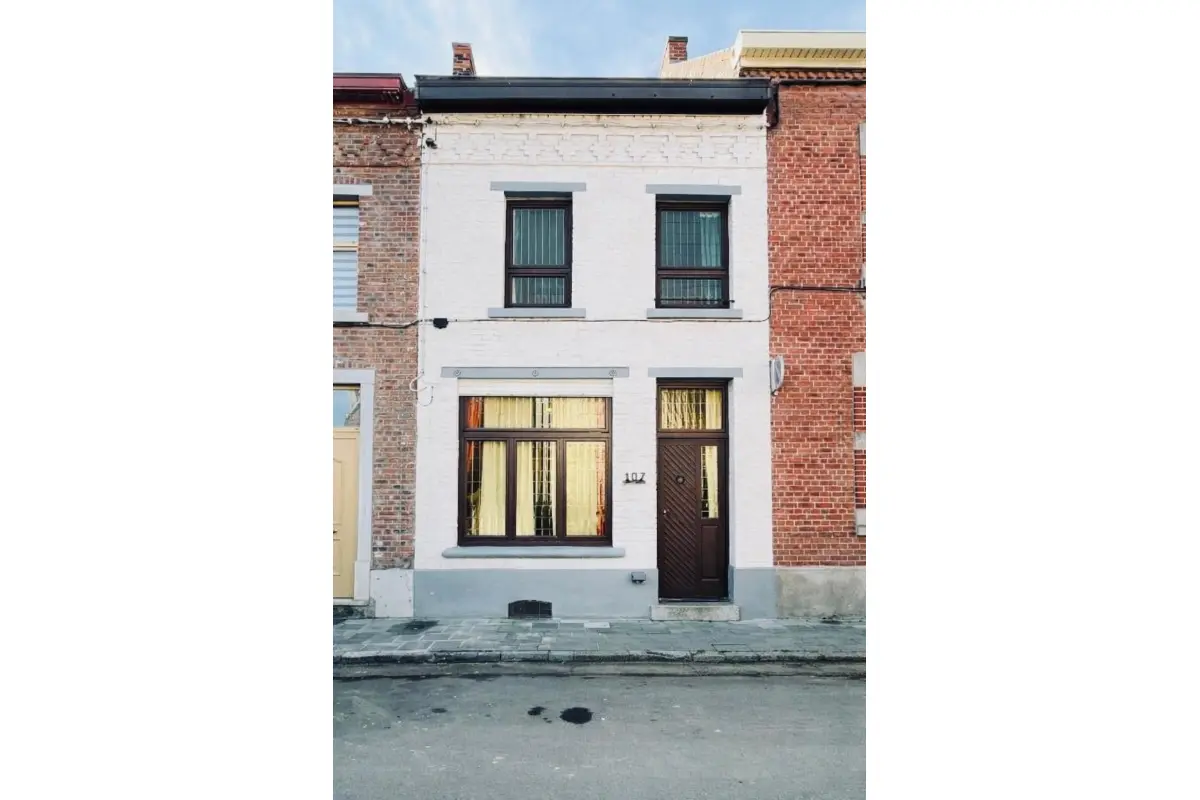 Maison à vendre à Jemappes 7012 109000.00€ 3 chambres 164.00m² - annonce 704034