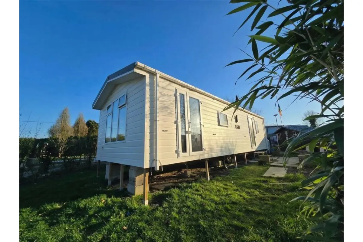 Bungalow à vendre à Froidchapelle 6440 79000.00€ 2 chambres 40.00m² - annonce 705180