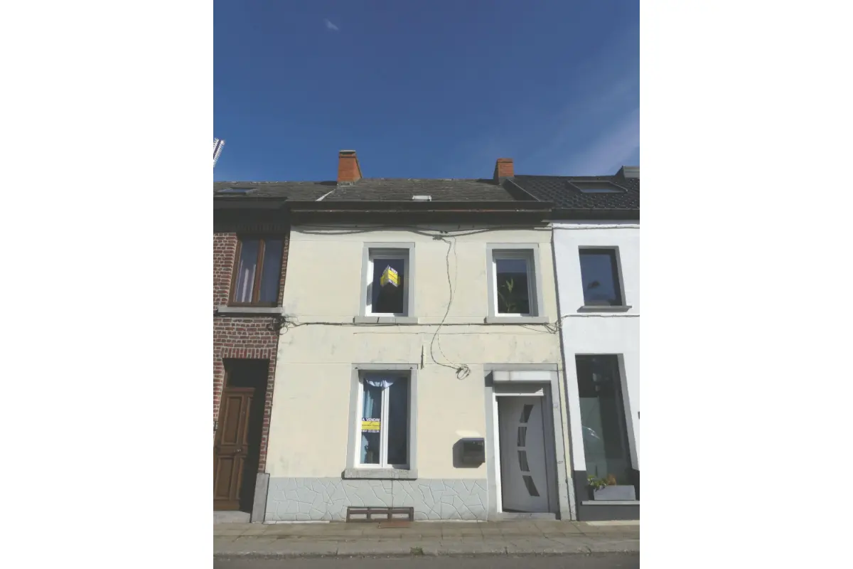 Maison à vendre à Houdeng-Goegnies 7110 100000.00€ 2 chambres m² - annonce 705070