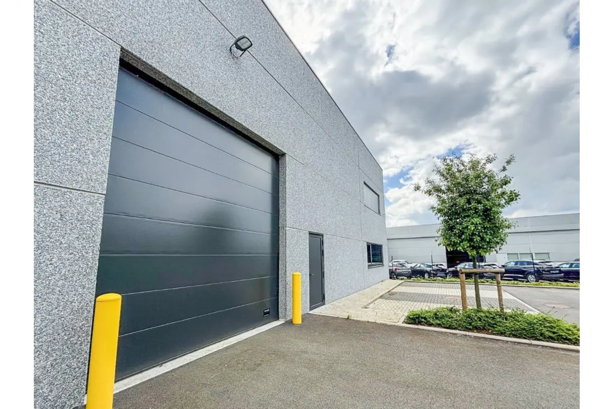 Commerce à louer à Mouscron 7700 1250.00€  chambres 233.00m² - annonce 706568