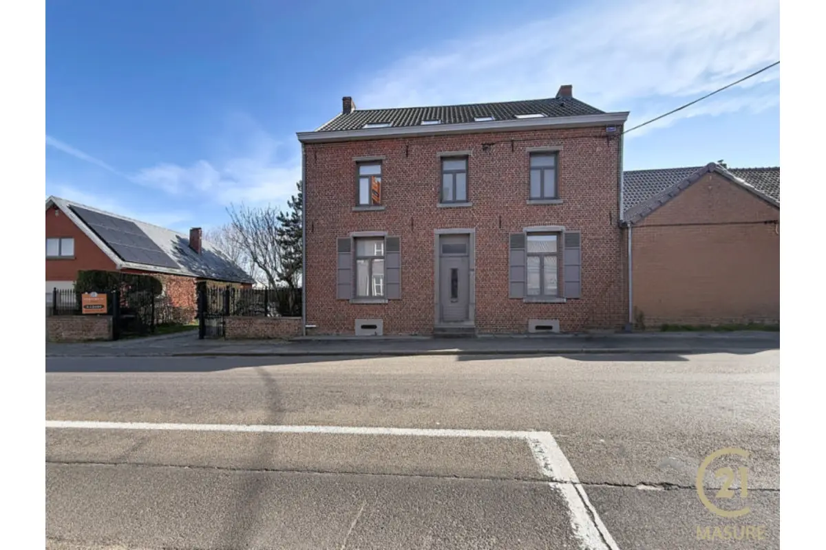 Maison à louer à Chaussée-Notre-Dame-Louvignies 7063 1500.00€ 4 chambres 180.00m² - annonce 706974
