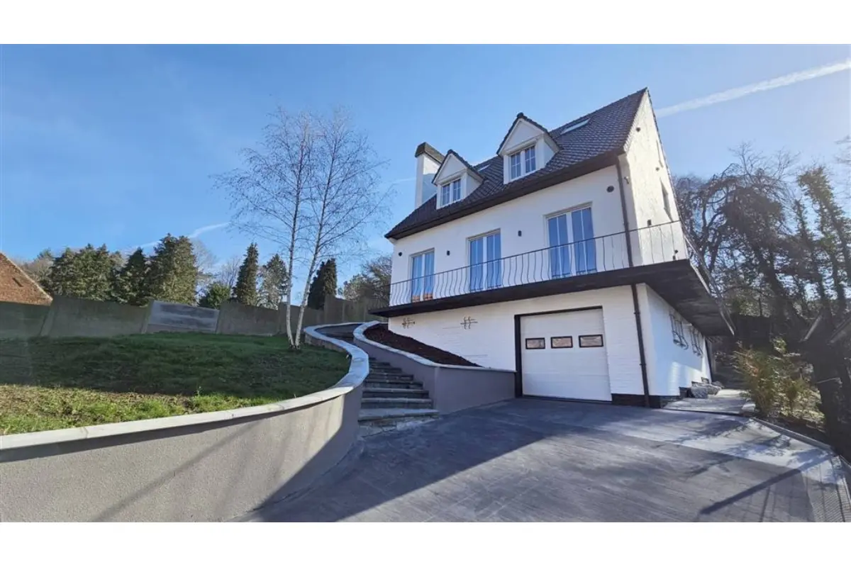 Maison à vendre à Bon-Secours 7603 490000.00€ 5 chambres 232.00m² - annonce 706932