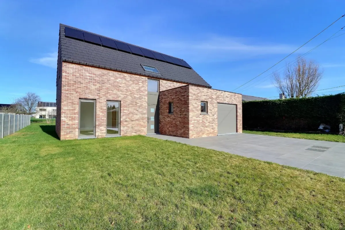 Villa à vendre à Nalinnes 6120 499000.00€ 4 chambres 200.00m² - annonce 707925