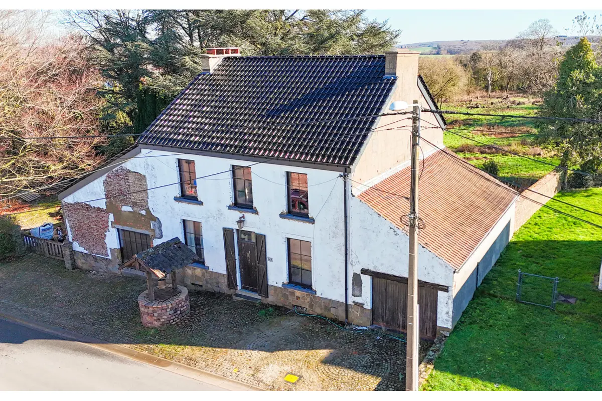 Bungalow à vendre à Bouffioulx 6200 299000.00€ 3 chambres 286.00m² - annonce 708280