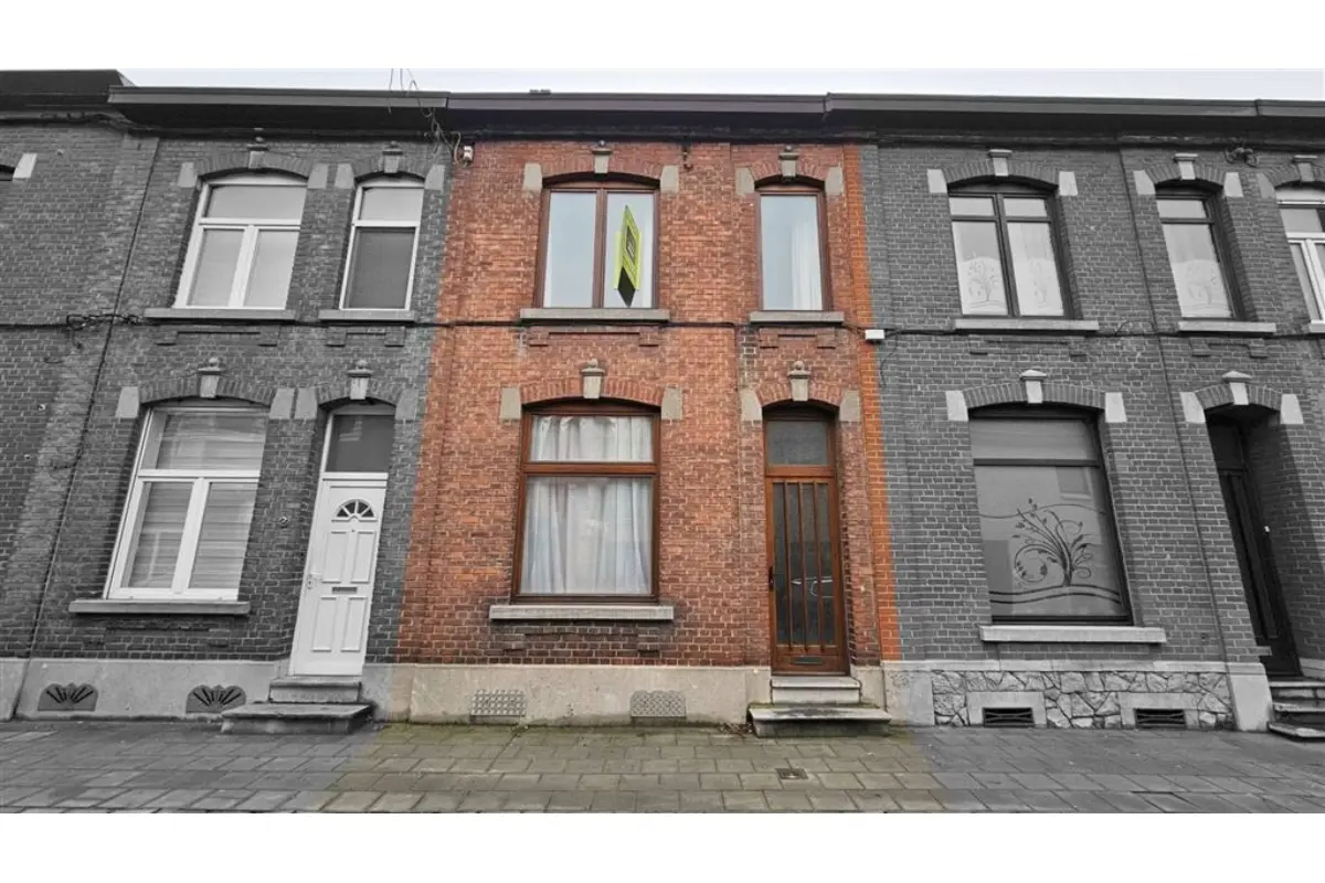 Maison à vendre à Quaregnon 7390 125000.00€ 2 chambres 120.00m² - annonce 708271