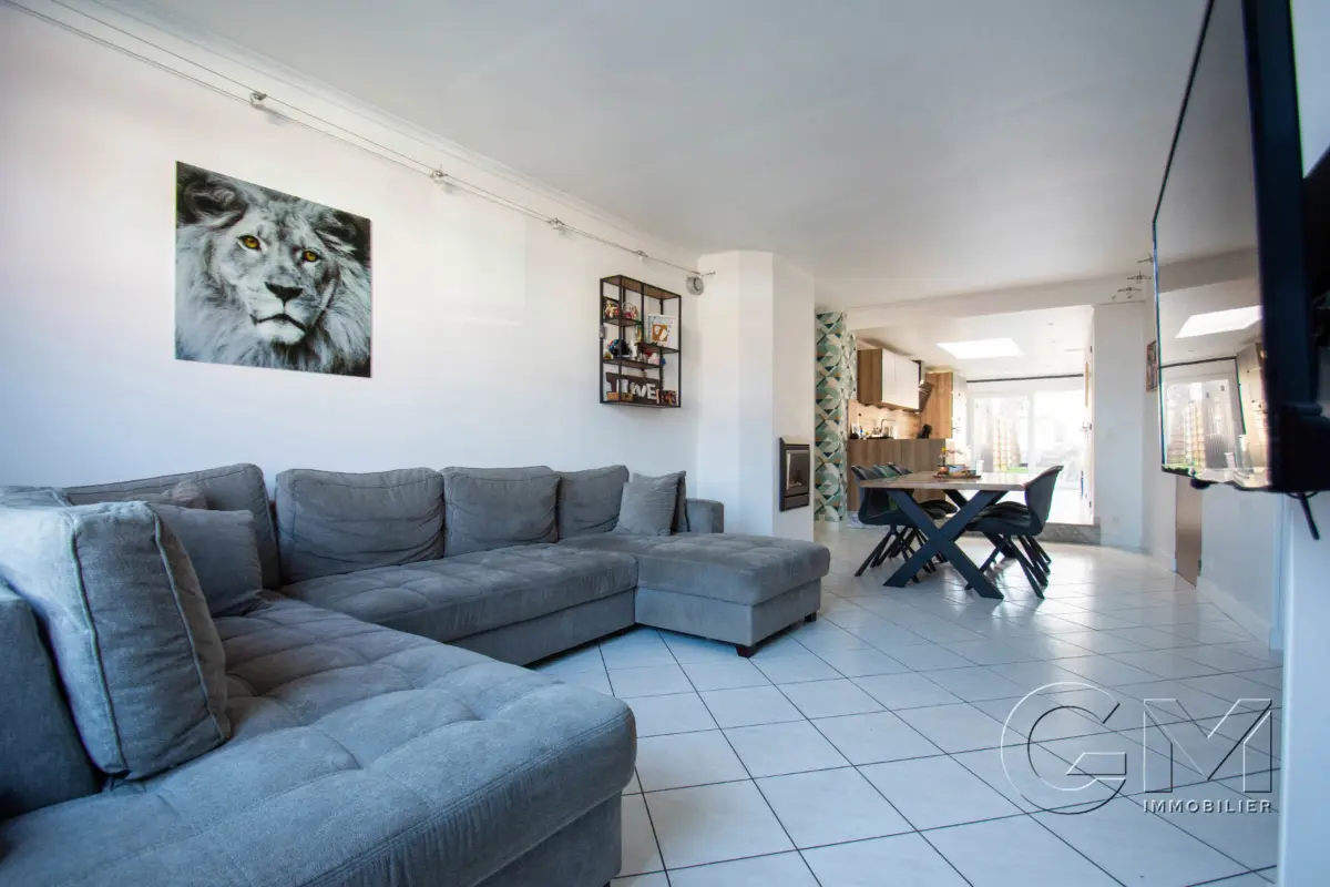 Maison à vendre à Mouscron 7700 189000.00€ 3 chambres 140.00m² - annonce 708312