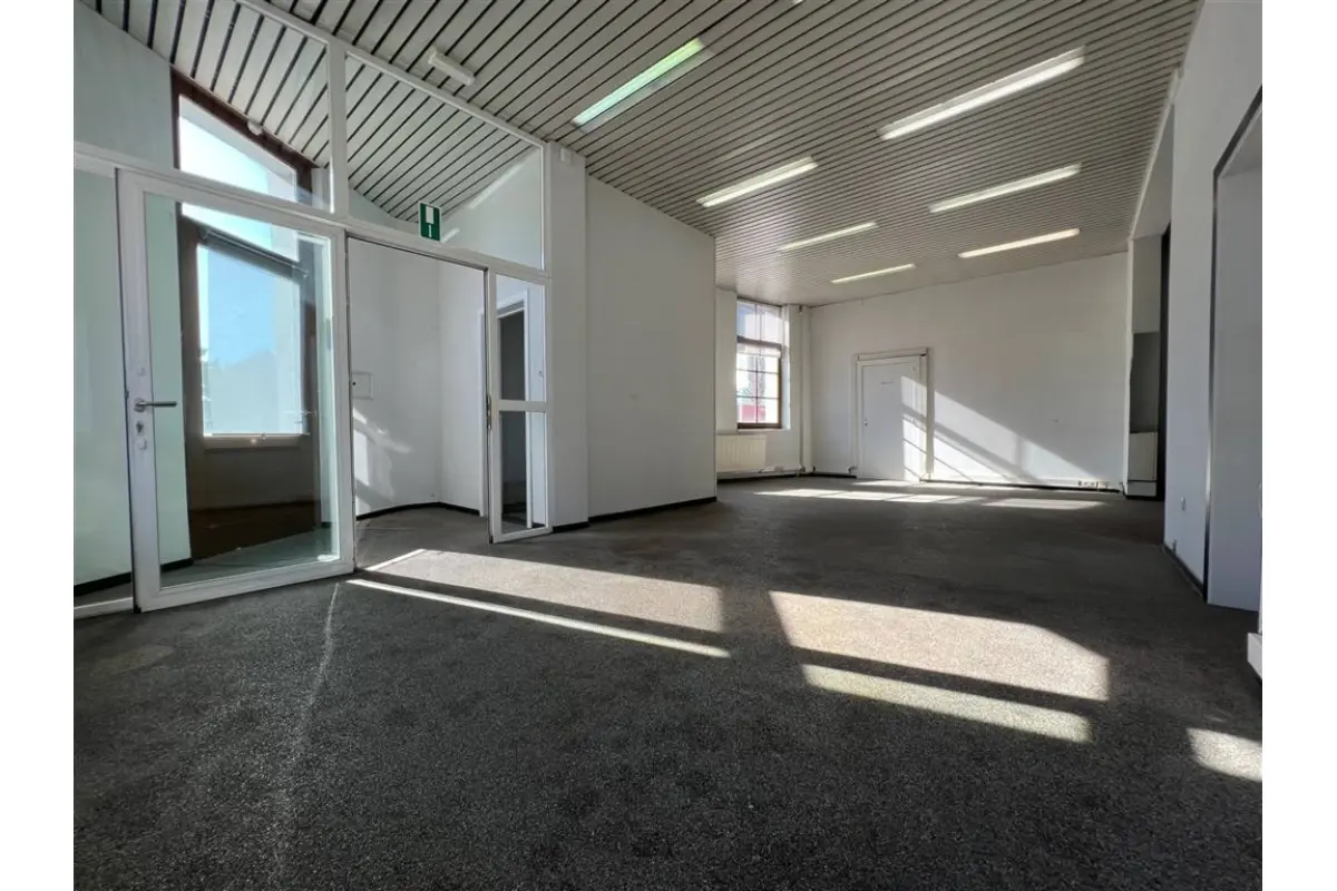 Commerce à louer à Tournai 7500 1200.00€  chambres 100.00m² - annonce 708215
