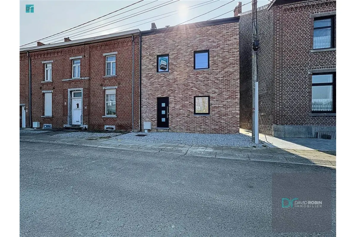 Maison à vendre à Wangenies 6220 300000.00€ 5 chambres 120.00m² - annonce 708505