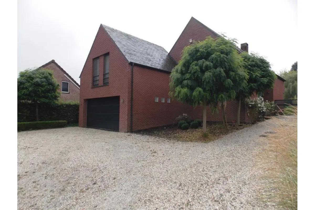 Maison à louer à Houtaing 7812 1725.00€ 4 chambres 170.00m² - annonce 709850