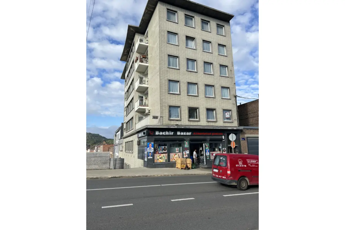 Appartement à louer à Marchienne-au-Pont 6030 650.00€ 2 chambres 90.00m² - annonce 709834