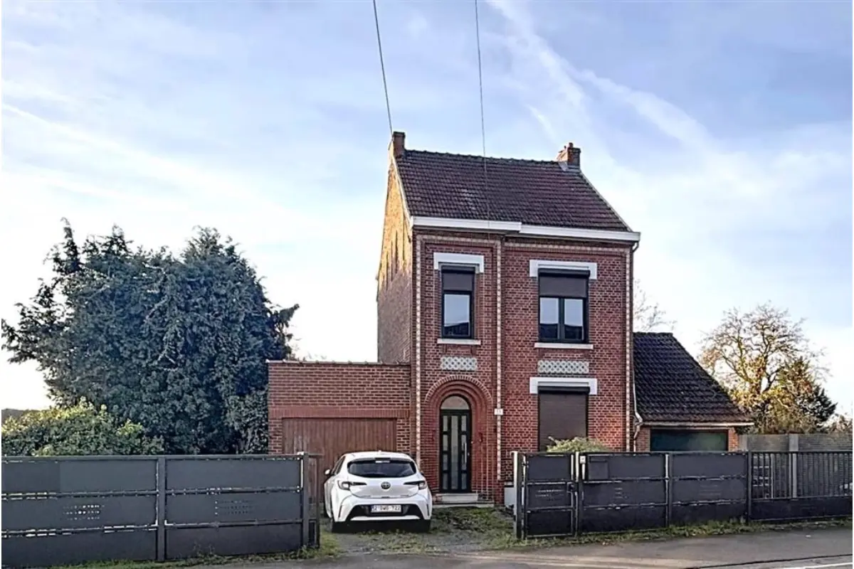 Maison à vendre à Erquelinnes 6560 197500.00€ 3 chambres 100.00m² - annonce 709830