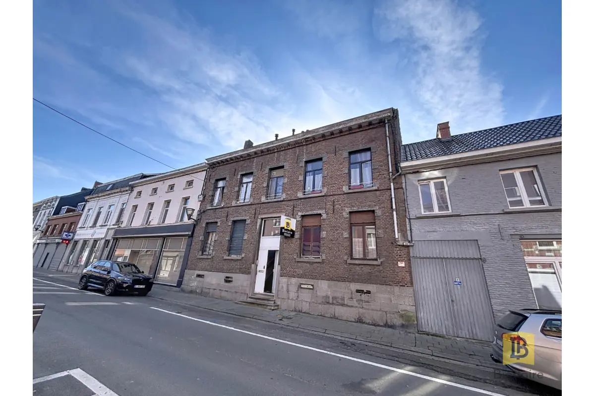 Maison à vendre à Jemappes 7012 270000.00€ 5 chambres 255.00m² - annonce 710368