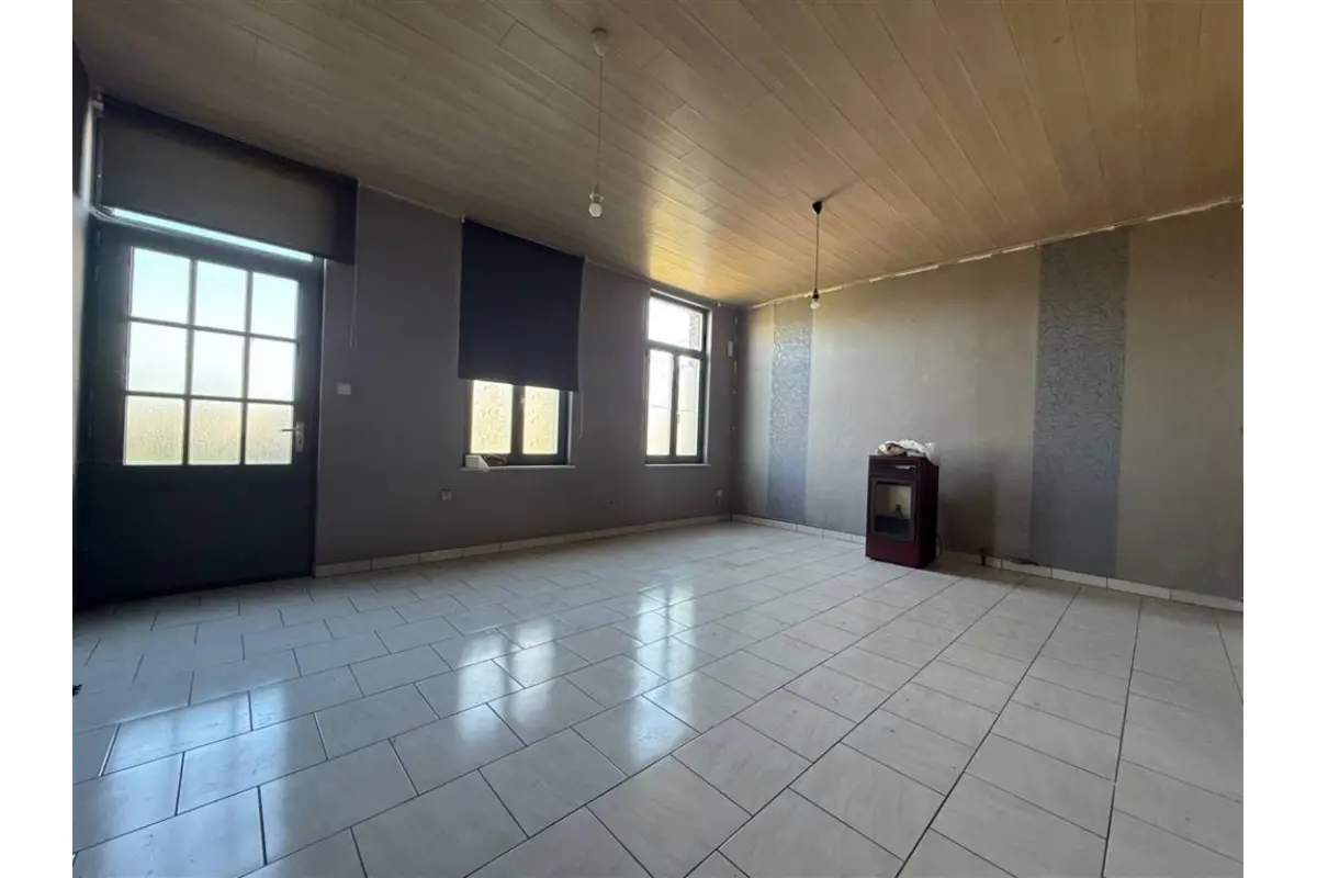 Maison à vendre à Péruwelz 7600 165000.00€ 3 chambres 126.00m² - annonce 709259