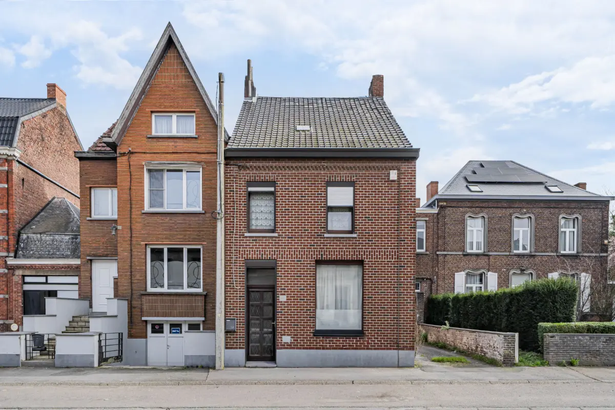 Maison à vendre à Boussu 7300 140000.00€ 4 chambres 258.00m² - annonce 754112