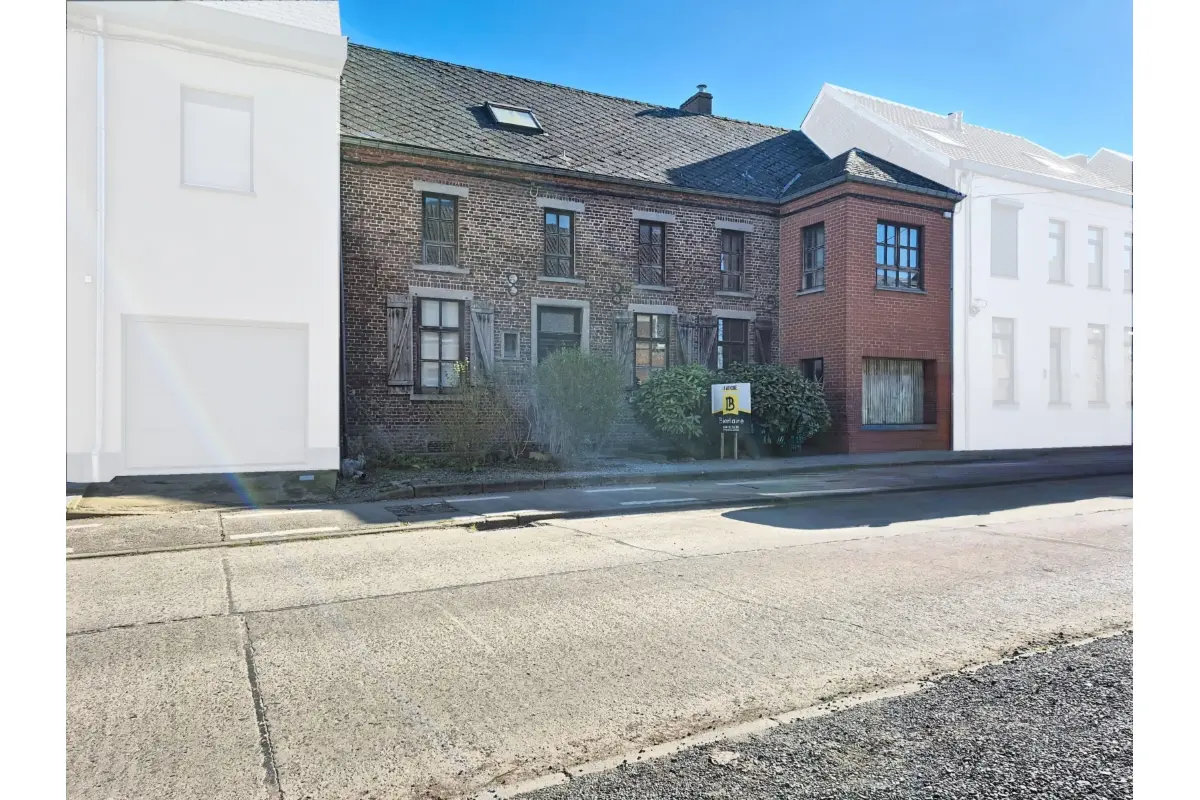 Maison à vendre à Mesvin 7022 260000.00€ 5 chambres 316.00m² - annonce 711243