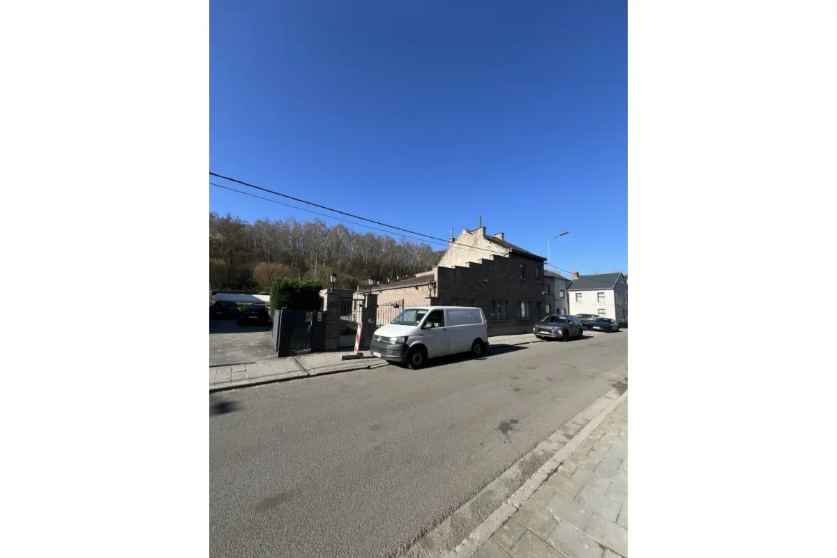 Maison à vendre à Forchies-la-Marche 6141 359000.00€ 3 chambres 200.00m² - annonce 711032