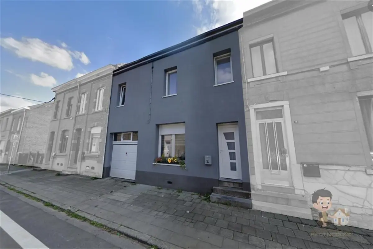 Maison à vendre à Courcelles 6180 299000.00€ 6 chambres 309.00m² - annonce 710787