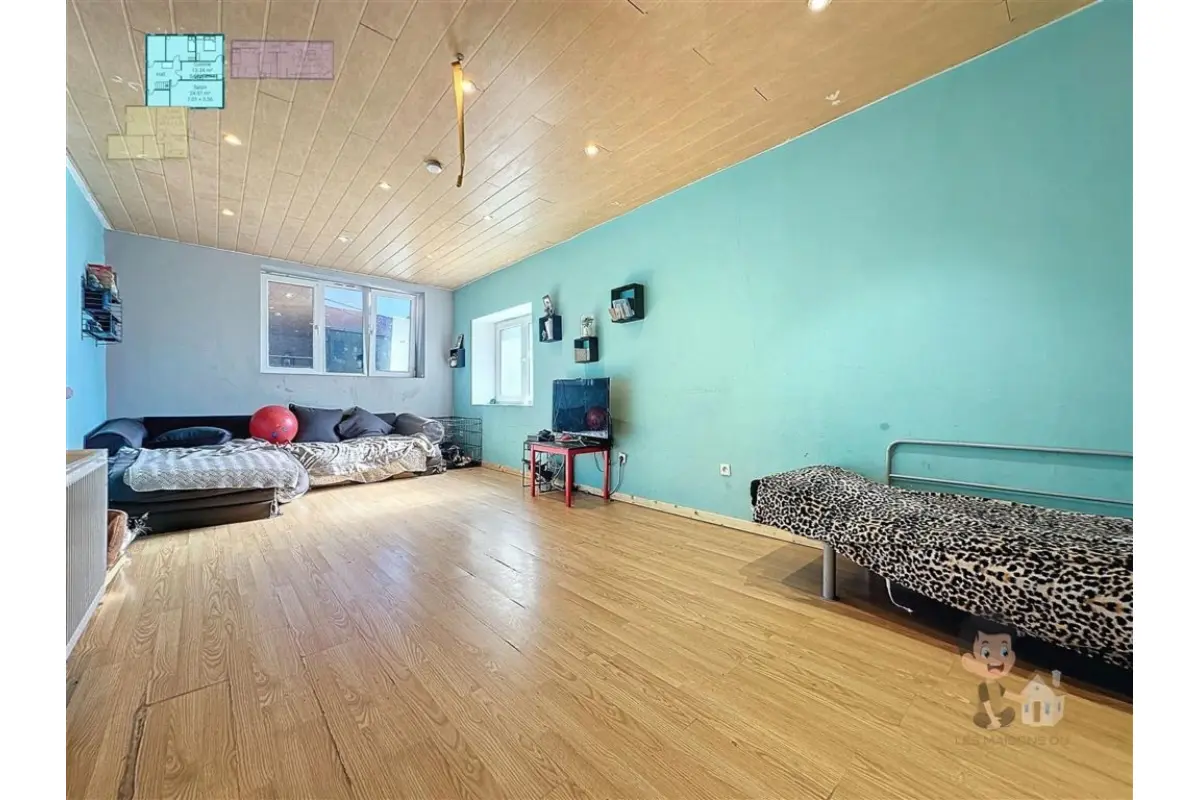 Appartement à vendre à Courcelles 6180 99900.00€ 3 chambres 135.00m² - annonce 710818