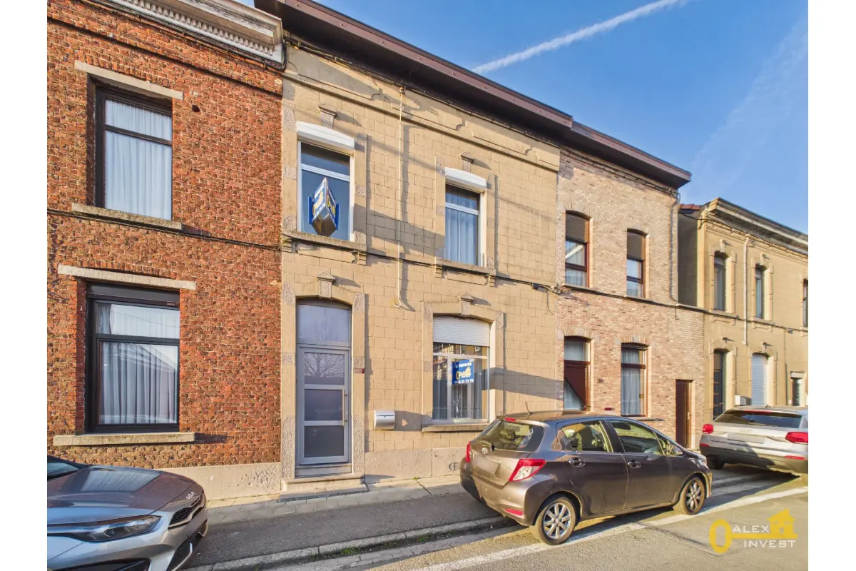 Maison à vendre à Houdeng-Aimeries 7110 149000.00€ 3 chambres 213.00m² - annonce 711717