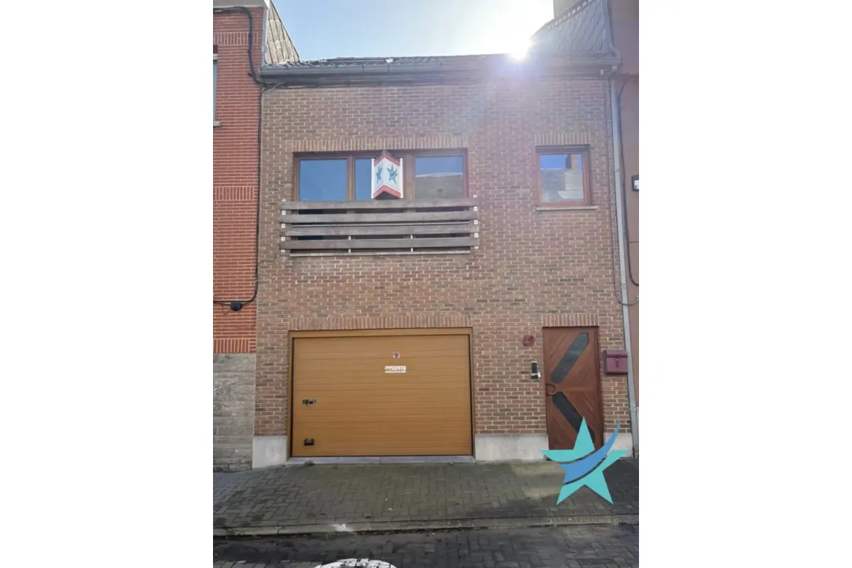 Maison à vendre à Chapelle-lez-Herlaimont 7160 194000.00€ 1 chambres 180.00m² - annonce 711482