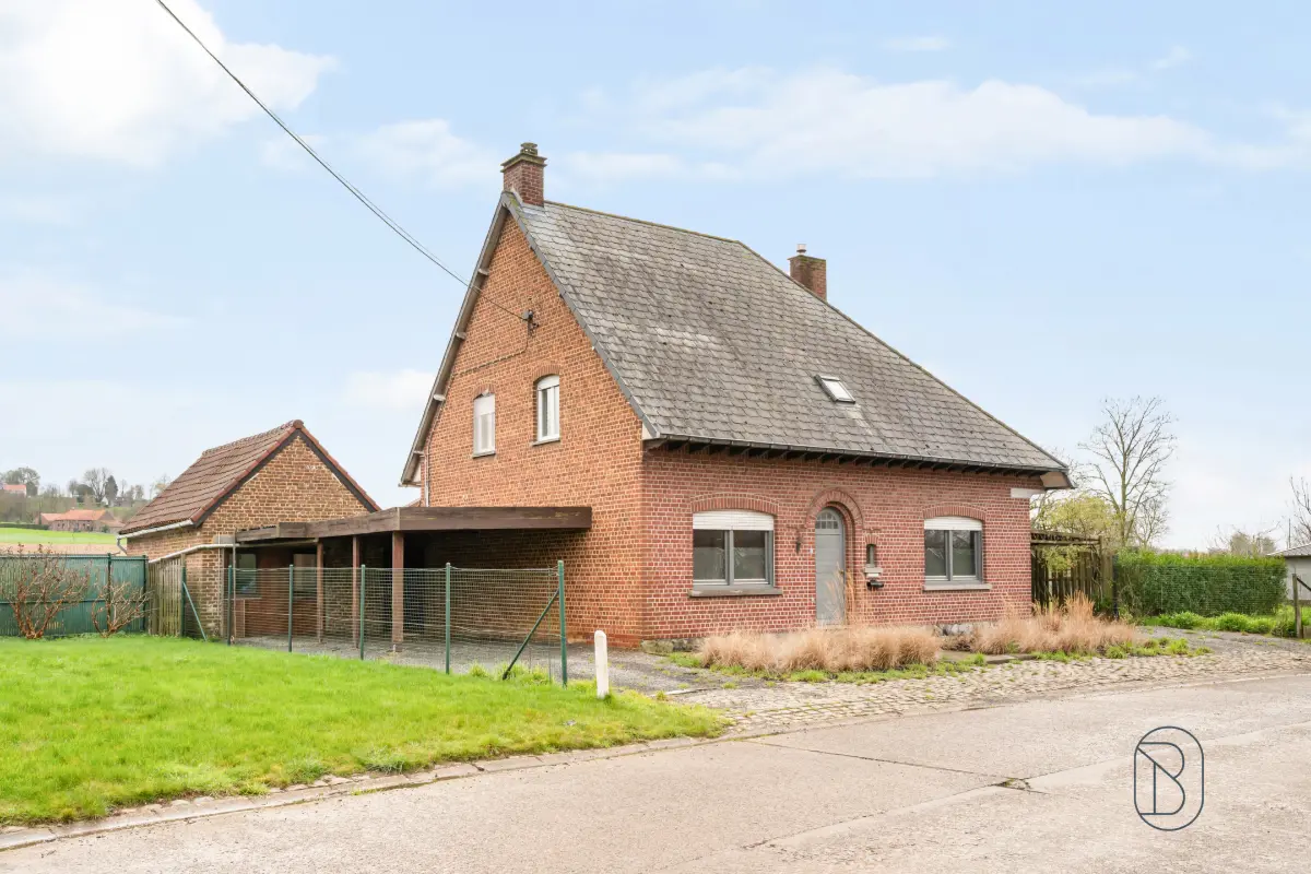 Maison à vendre à Saint-Sauveur 7912 325000.00€ 4 chambres 150.00m² - annonce 711605