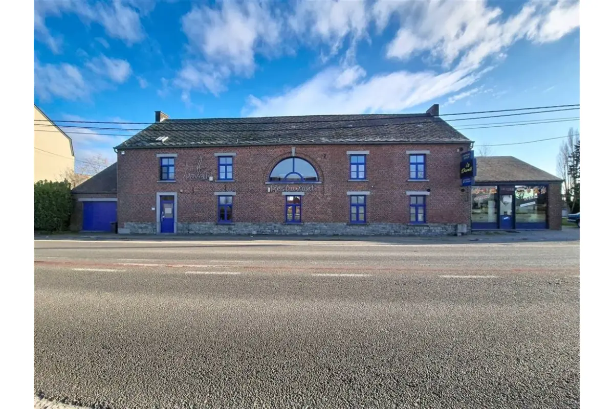 Immeuble de rapport - Immeuble à appartement à vendre à Gozée 6534 680000.00€ 3 chambres 334.00m² - annonce 713167