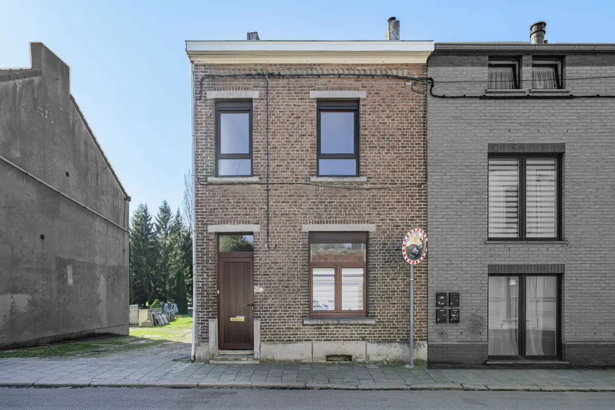 Maison à vendre à Forchies-la-Marche 6141 249000.00€ 3 chambres 183.00m² - annonce 713847