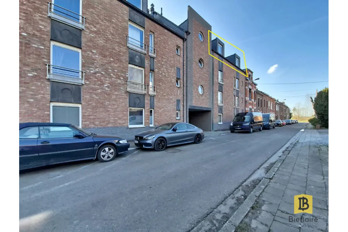 Duplex à vendre à Mons 7000 215000.00€ 3 chambres 105.00m² - annonce 713914