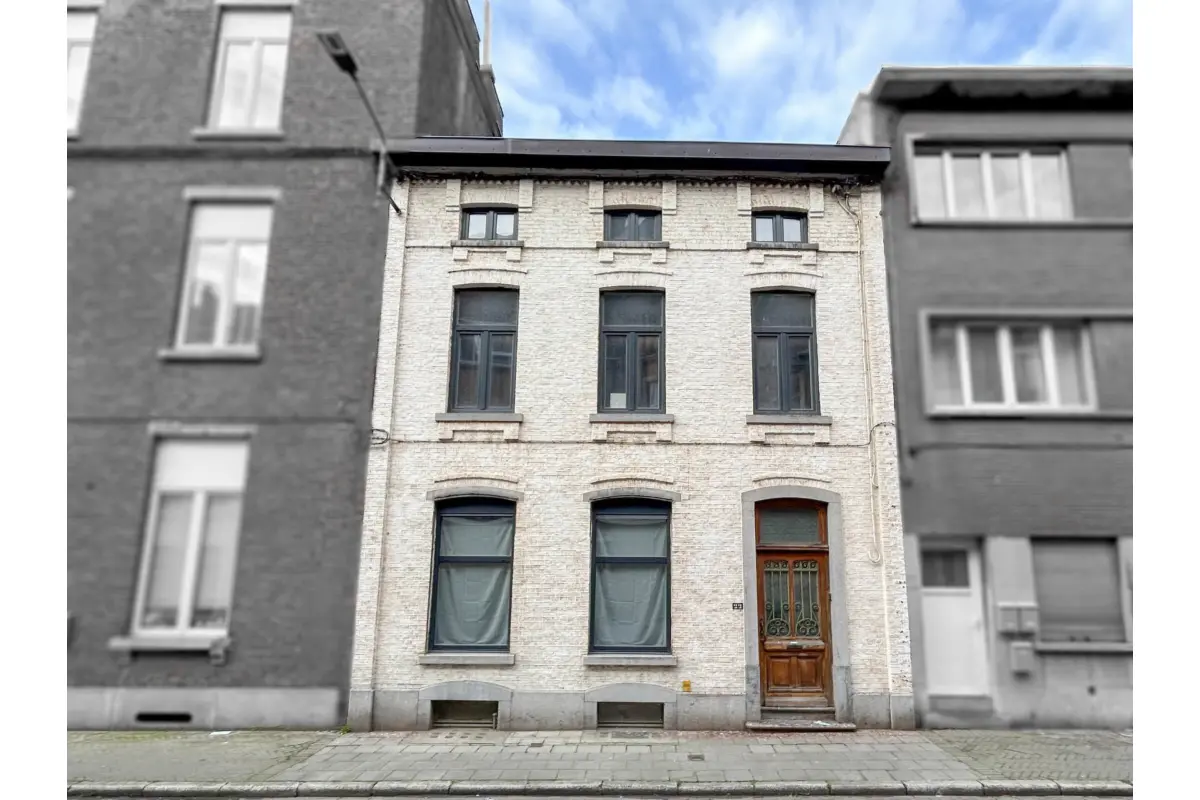 Maison à vendre à Marcinelle 6001 189000.00€ 7 chambres 280.00m² - annonce 714480