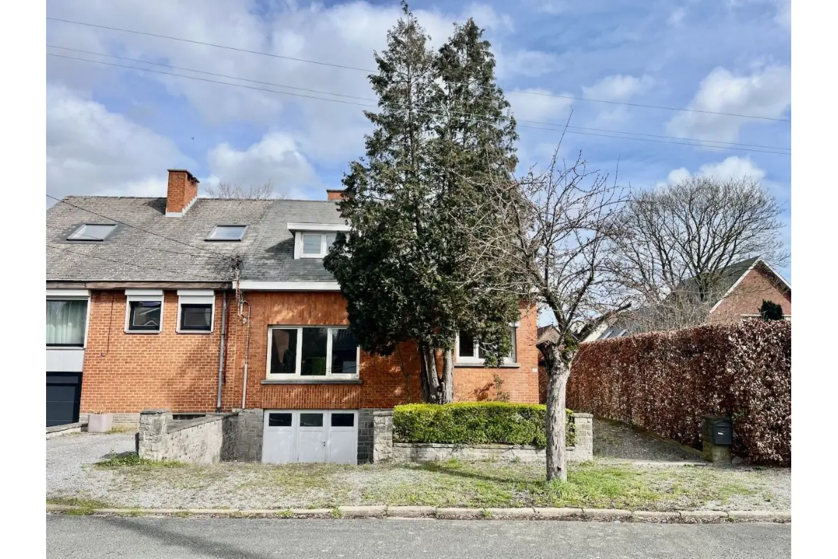 Maison à vendre à Mons 7000 240000.00€ 3 chambres 130.00m² - annonce 714851