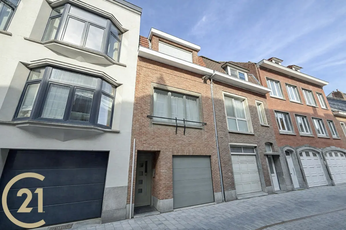 Maison à louer à Tournai 7500 900.00€ 2 chambres 140.00m² - annonce 715147