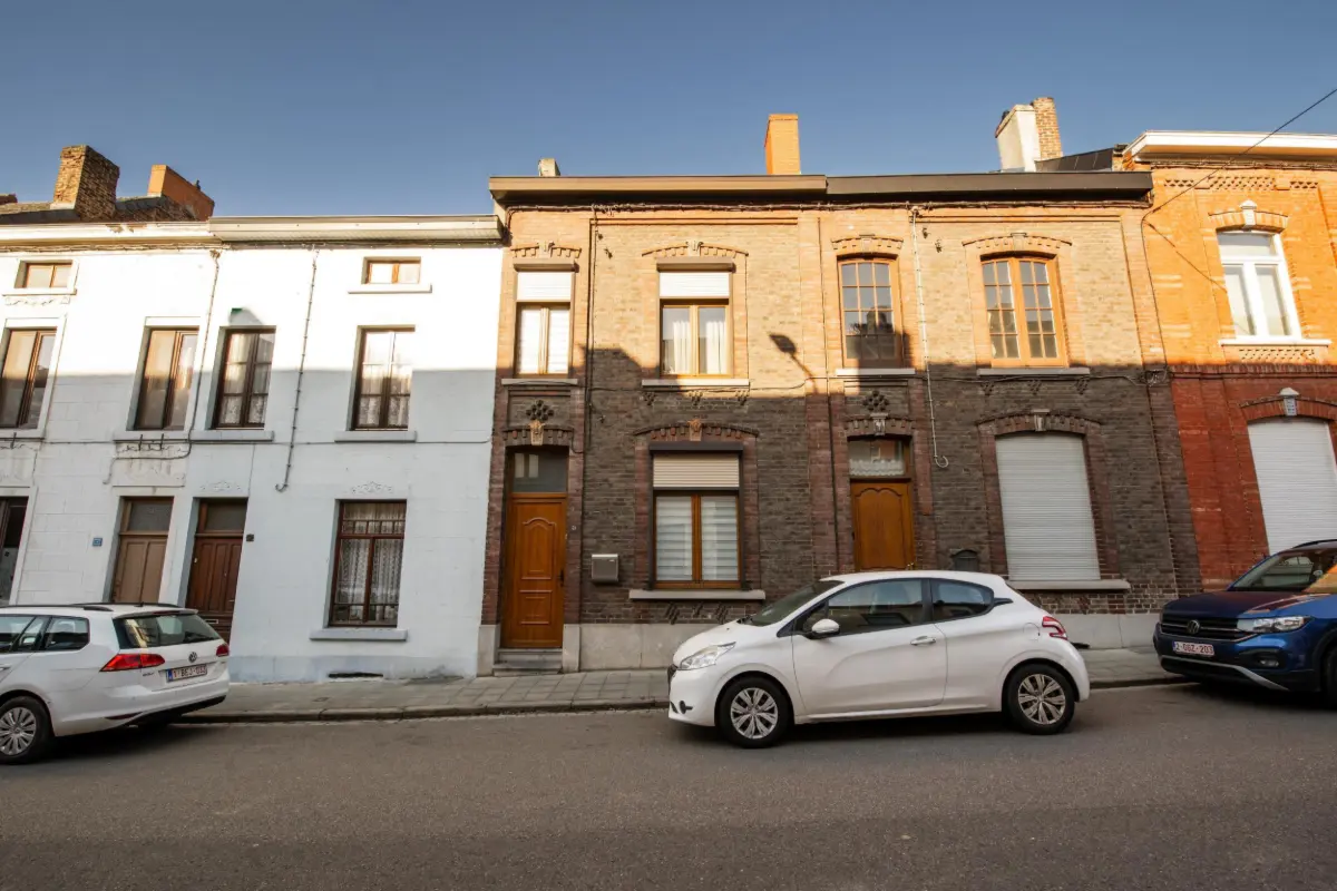 Maison à vendre à Châtelet 6200 140000.00€ 3 chambres m² - annonce 714953
