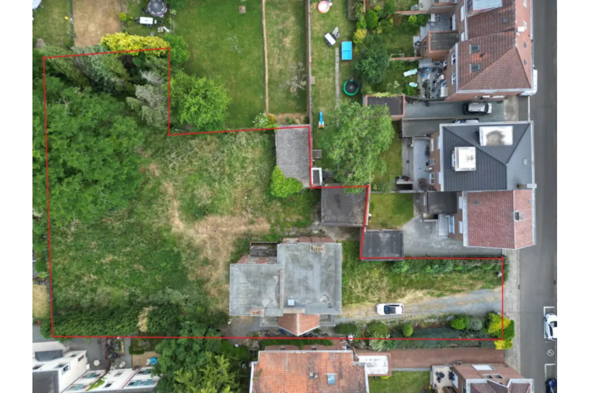 Terrain à vendre à Enghien 7850 435000.00€  chambres m² - annonce 715548