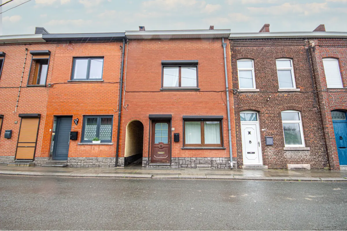 Maison à vendre à La Louvière 7100 188000.00€ 2 chambres 105.00m² - annonce 716035