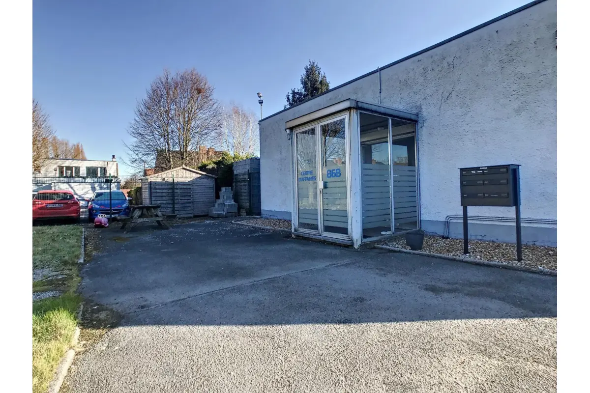 Commerce à louer à Mouscron 7700 300.00€  chambres 15.00m² - annonce 715634