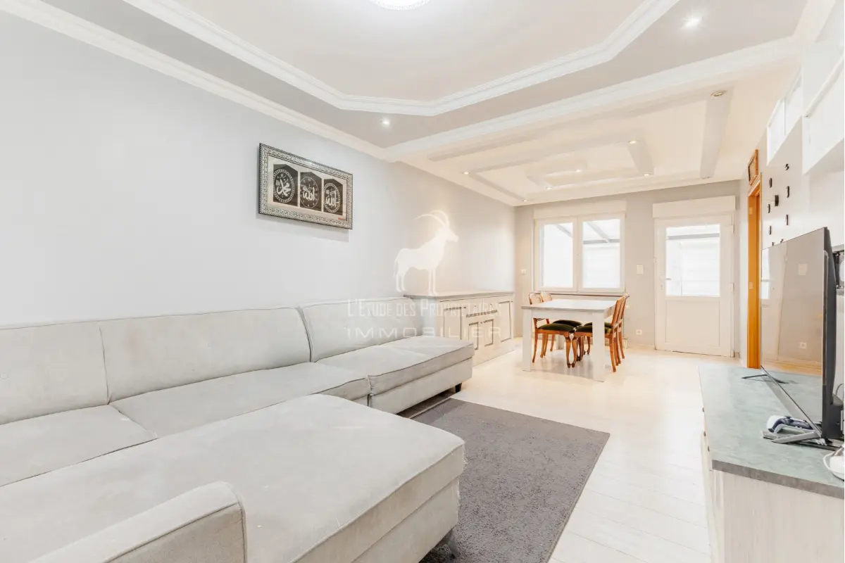 Maison à vendre à Monceau-sur-Sambre 6031 169999.00€ 3 chambres 138.00m² - annonce 776683