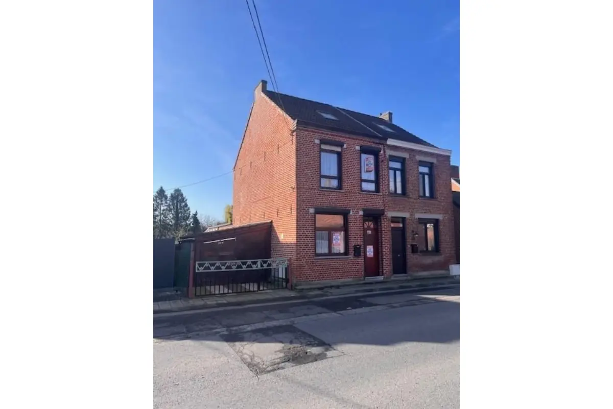 Maison à vendre à Ghlin 7011 150000.00€ 2 chambres m² - annonce 715621