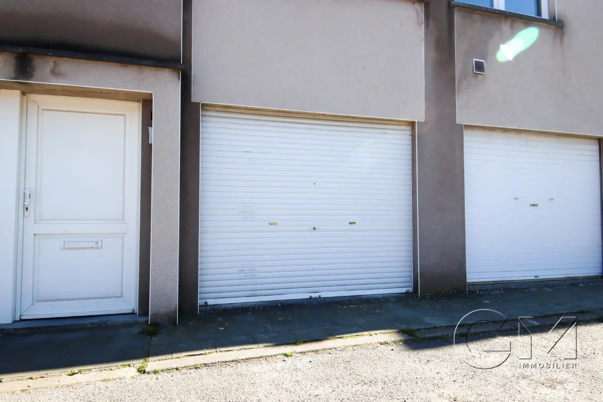 Parking / garage à vendre à Estaimpuis 7730 22000.00€  chambres m² - annonce 716063