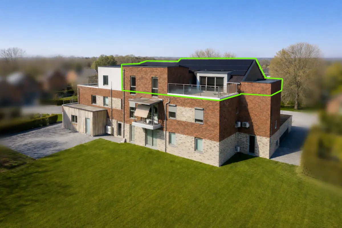 Appartement à vendre à Isières 7822 385740.00€ 3 chambres 120.00m² - annonce 716509