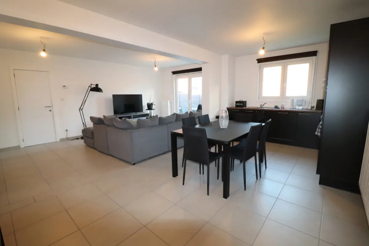 Rez-de-chaussée à louer à Forchies-la-Marche 6141 935.00€ 3 chambres 99.00m² - annonce 716386