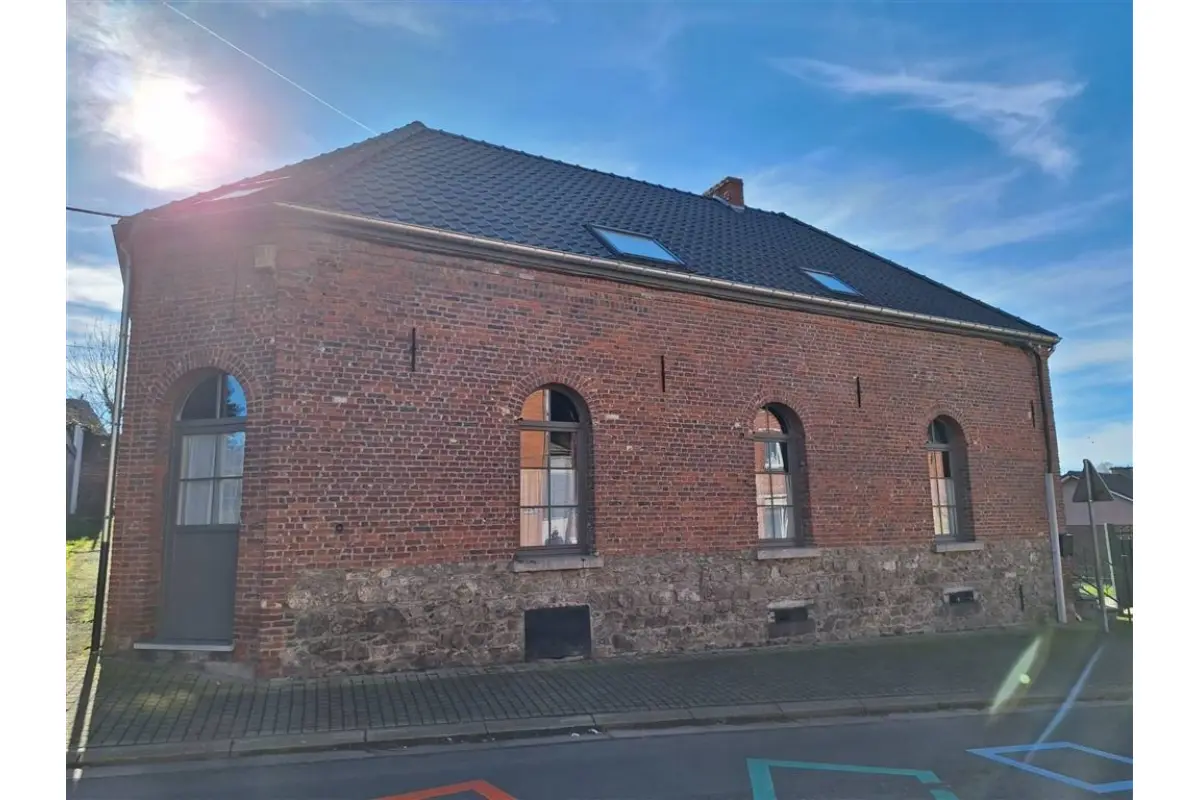 Maison à louer à Brugelette 7940 1300.00€ 4 chambres 270.00m² - annonce 716795