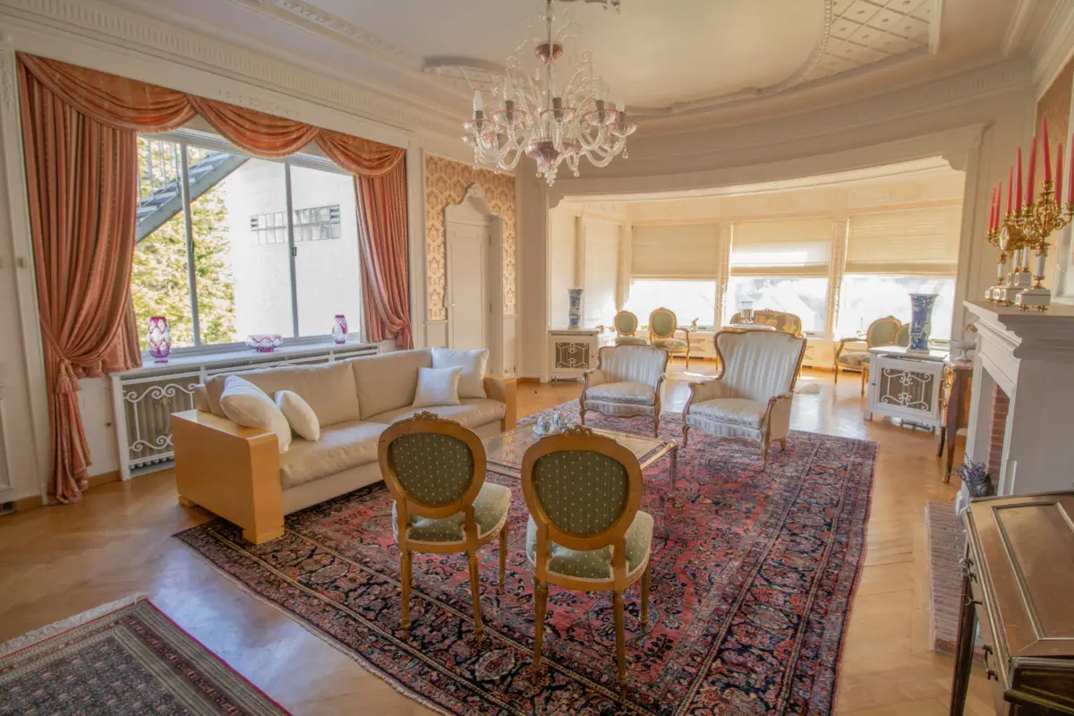 Maison à vendre à Binche 7130 780000.00€ 6 chambres 806.00m² - annonce 716518