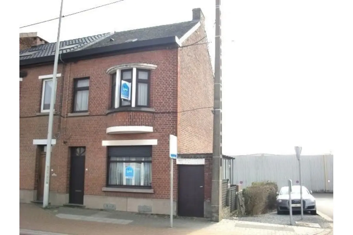 Maison à vendre à Mons 7000 160000.00€ 3 chambres 129.00m² - annonce 717750